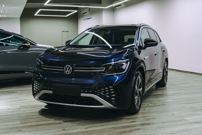 Volkswagen ID.6 Pro Crozz (2024)